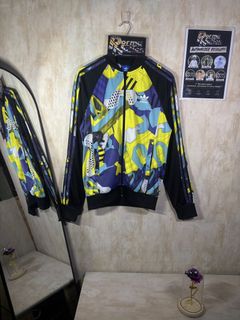 (Category: ) located in . Submitted by pormanation-thrift-store (Listing ID 1462301091, Image 1). Description: .