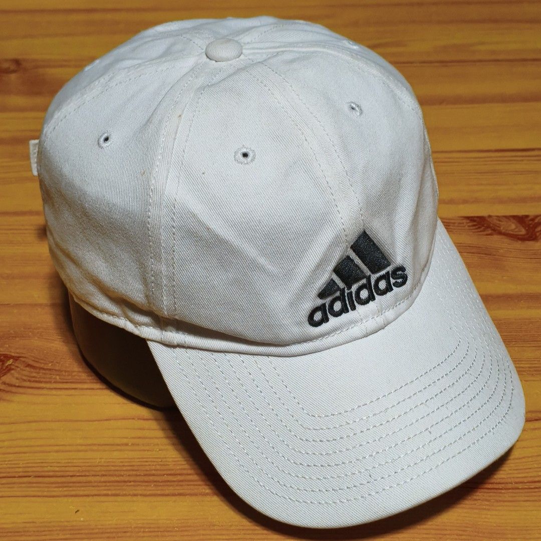 Adidas OSFM White Cap (Category: Caps & Hats) located in Maramag. Submitted by thrifty777 (Listing ID 1462430419, Image 1). Description: Authentic Adidas Brand New Condition Location Maramag Bukidnon.