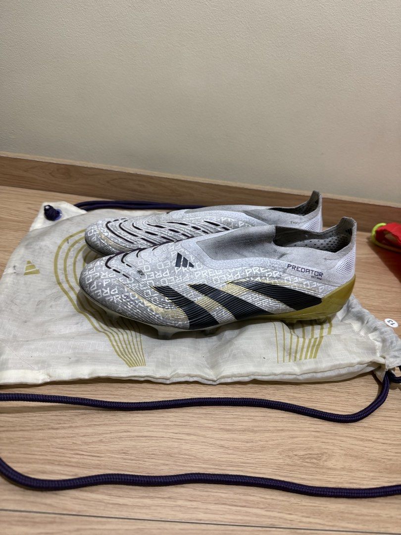 Adidas Predator Football Boots (Category: Boots) located in Mandaluyong City. Submitted by kickin_it_thrift (Listing ID 1462294452, Image 1). Description: Size:9.5 With original box With string bag no issue needs cleaning 4500 negotiable.