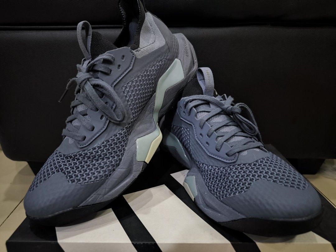 Adidas Rapidmove ADV 2 (Category: Sneakers) located in Cainta. Submitted by joydp (Listing ID 1462317729, Image 3). Description: Like new Worn only on the pickleball court No damage.