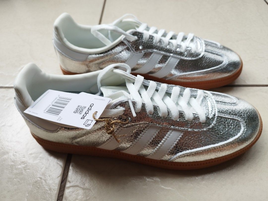 Adidas samba silver (Category: Sneakers) located in Mandaluyong City. Submitted by c88888_8 (Listing ID 1462307402, Image 2). Description: Adidas samba (men's) Color :silver US size 9 Brand new (replica) RFS :wrong size, slightly larger for me Q. C area near E. ROD walteart Lalamove Or pick up.