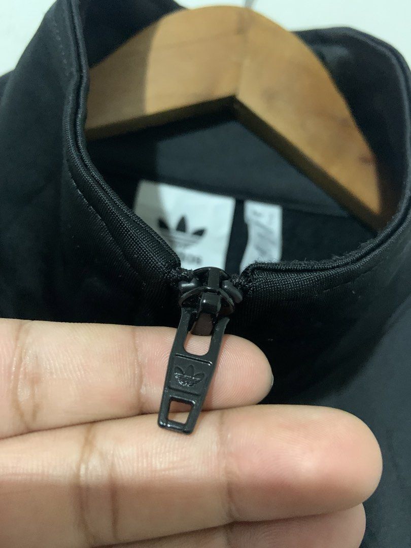 Adidas Track Jacket (Category: Coats, Jackets and Outerwear) located in Quezon City. Submitted by ShukGarments (Listing ID 1462265417, Image 3). Description: .