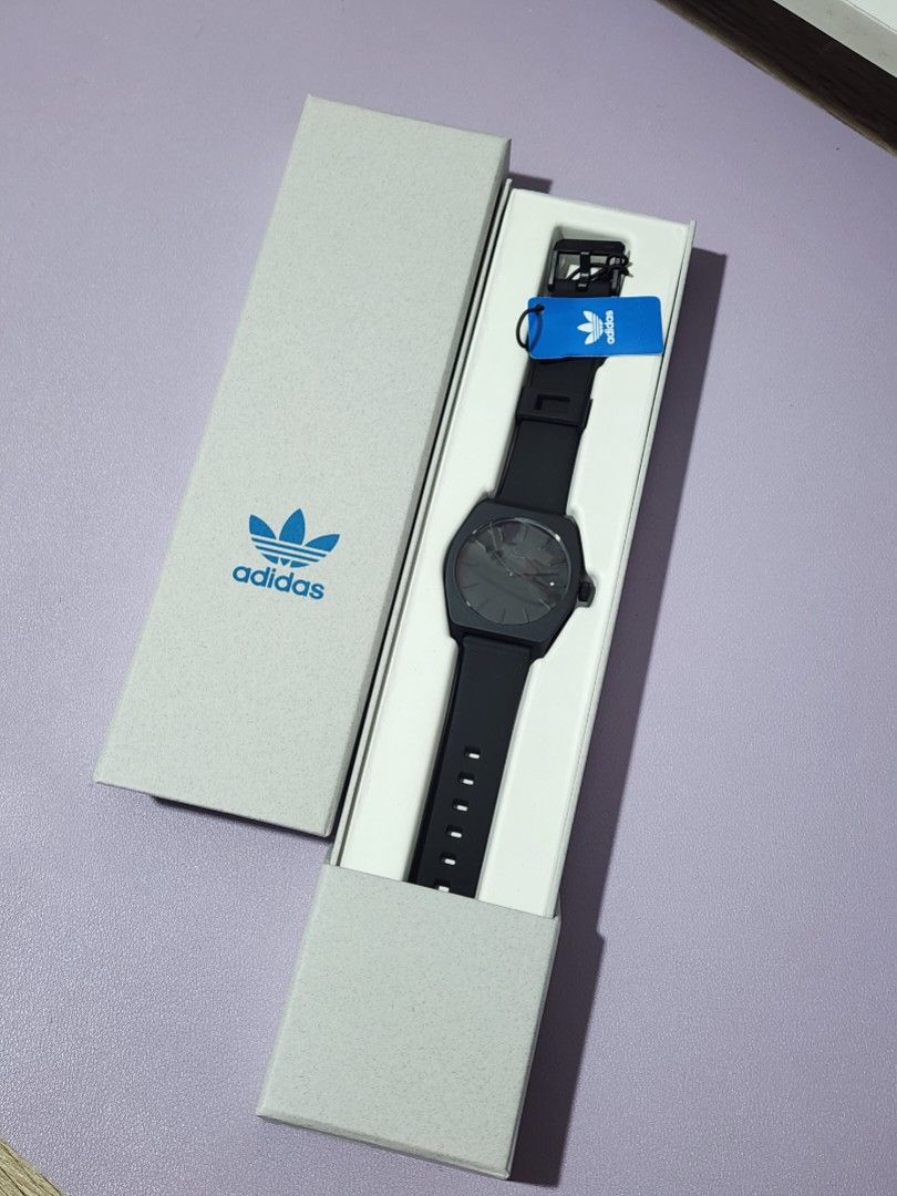 Adidas Watch all black (Category: Women's Watches) located in Angeles City. Submitted by kinadi051390 (Listing ID 1462309095, Image 1). Description: .