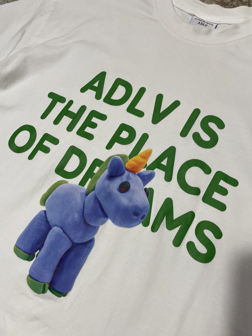 ADLV tee (Category: Tshirts & Polo Shirts ) located in Las Pinas. Submitted by moncaz2461827 (Listing ID 1462380129, Image 2). Description: ADLV oversized tee Size 2 on tag Dimes 23x29 Excellent condition Color rate 9.8/10 No issue .