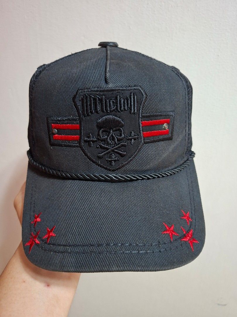 Affliction Black Trucker Cap with Red Skull Logo (Category: Caps & Hats) located in Taguig. Submitted by AlfonsoJaimepreloved (Listing ID 1462266781, Image 1). Description: Affliction Black Trucker Cap Adult / Snapback Embroidered / Cotton Polyester Black Colorway Issue : Color rate 8.5/10 but still presentable Price : 580 Location : ibayo Tipas Taguig City MOD : Lalamove / LBC / J&T at buyer expense MOP : Gcash Thank you.
