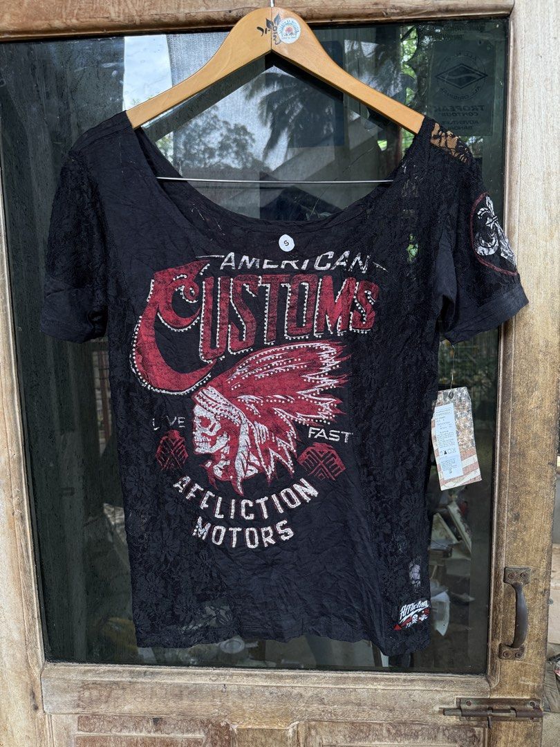 Affliction custom blouse (Category: Blouses) located in Manolo Fortich. Submitted by thriftacktoe34 (Listing ID 1462314233, Image 1). Description: Like new condition With hangtag Size Small Needs wash lang FREE shipping fee.