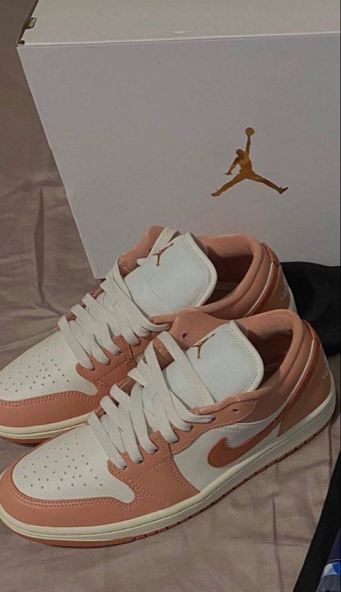 Air Jordan 1 Low SE Coral Chalk (Category: Sneakers) located in Calasiao. Submitted by crzzrlc (Listing ID 1462332292, Image 1). Description: - Authentic Air Jordan 1 Low SE - Colorway: Coral Chalk (White & Peachy Pink) - Includes Original Box - Ideal for casual and everyday wear - Stylish and comfortable.