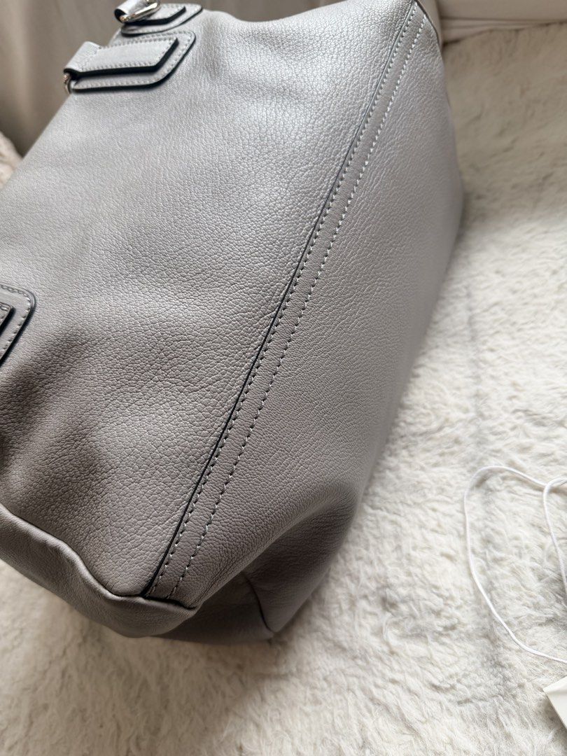 Almost new Authentic Givenchy Pandora Medium Grey goatskin (Category: Cross-body Bags) located in Makati City. Submitted by georgiaetc (Listing ID 1462308195, Image 3). Description: Bag and cards only Will provide different dustbag I lost the origjnal dustbag.