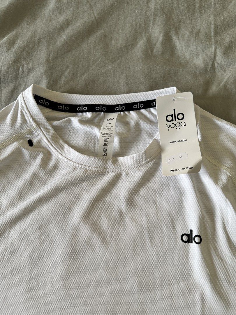 Alo dri fit (xl) (Category: Tshirts & Polo Shirts ) located in Muntinlupa City. Submitted by alabang__thrift (Listing ID 1462310152, Image 2). Description: Given as gift.