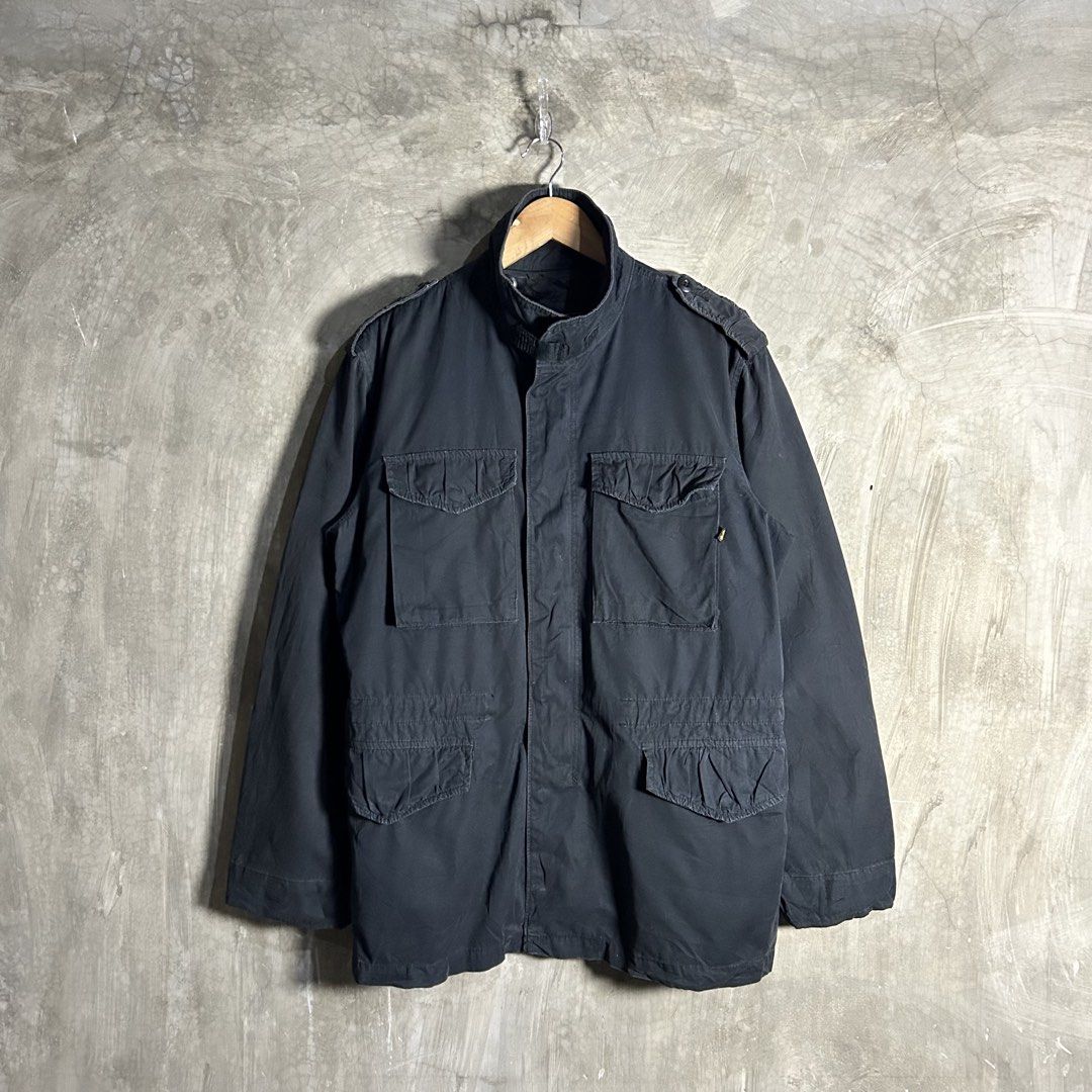 Alpha Industries - Utility Jacket (Category: Coats, Jackets and Outerwear) located in Tayabas. Submitted by streetdepartment (Listing ID 1462266831, Image 1). Description: Alpha Industries - Utility Jacket Measurements (inches): Width: 22” Length: 30.5” Shoulder: 18.5” Sleeves: 25.5” Tagged as Large Removable Inner Good condition Flaw/s: Discoloration near zipper, sign of used and also needswash.
