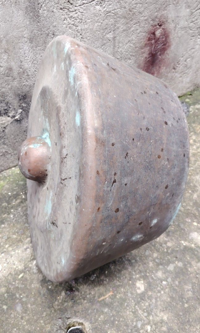 Antique gong brass (Category: Vintage Collectibles) located in Caloocan City. Submitted by zenmountain-d8b1c0 (Listing ID 1462298600, Image 2). Description: Cod.