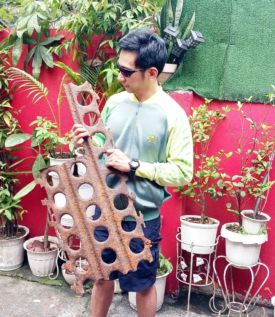 Antique World War 2 Marston Mat (Category: Vintage Collectibles) located in Manila. Submitted by mickey_salonga (Listing ID 1462345912, Image 2). Description: perfect adDition to your bedro0m or living space.