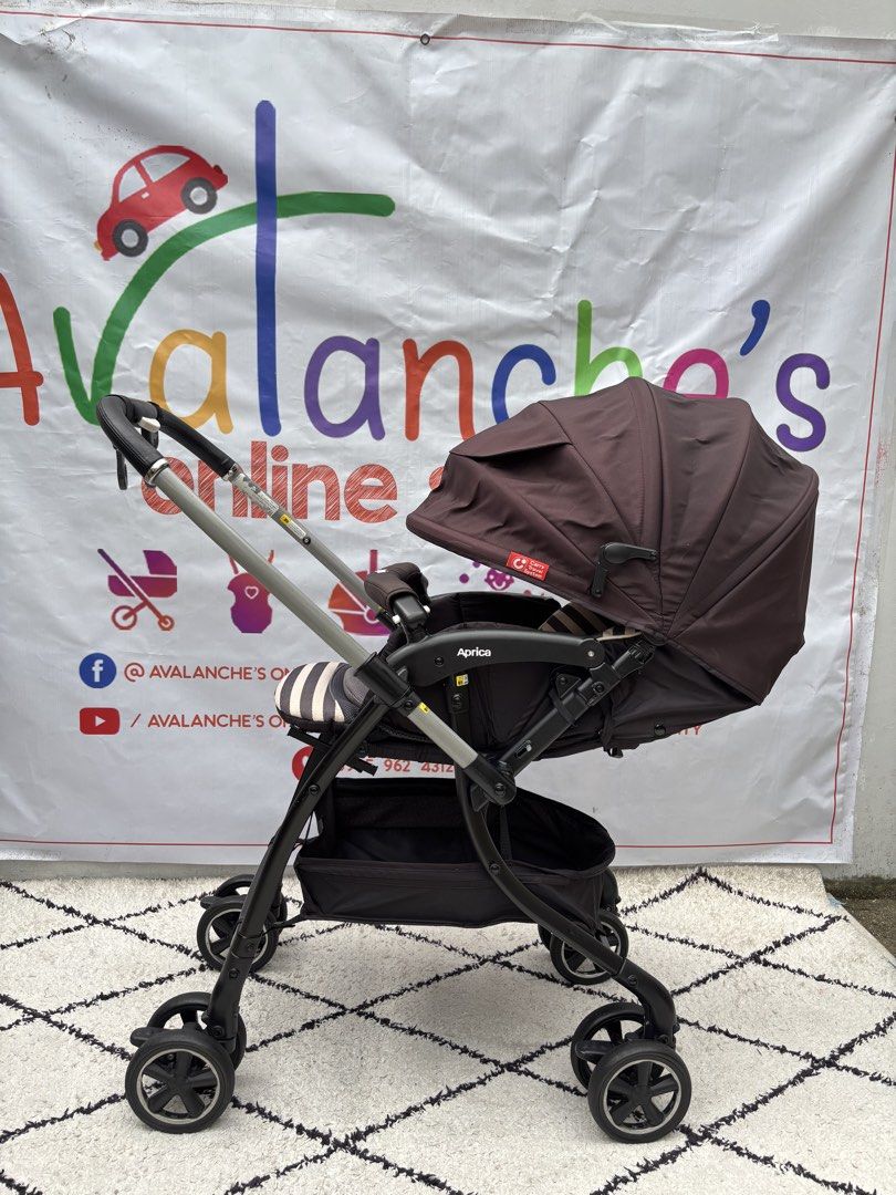 Aprica Luxuna Dual Stroller latest version (Category: Strollers) located in Manila. Submitted by avalanchesonlineshopmainacount (Listing ID 1462326380, Image 3). Description: .