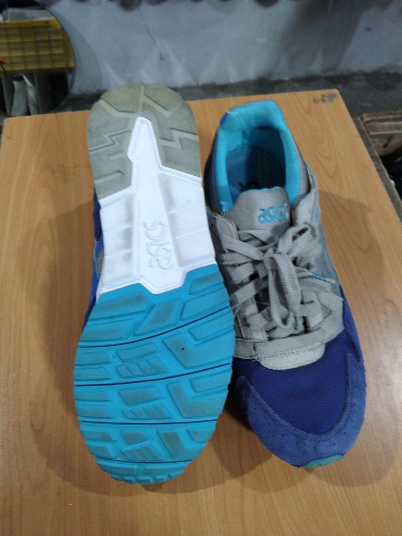 Asics (Category: Sneakers) located in El Salvador. Submitted by francheskaukayukay (Listing ID 1462323599, Image 3). Description: .