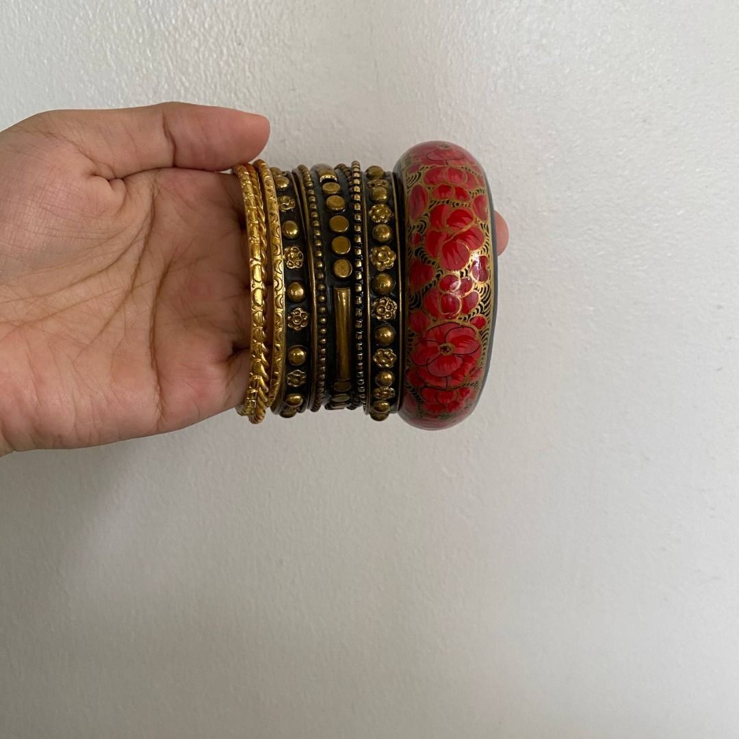 assorted bangle stack from india (Category: Bracelets) located in Makati City. Submitted by raingooooawayy (Listing ID 1462307900, Image 2). Description: unique bangle stack from india. purchased from bangalore & goa rfs: i have a lot of bangles already .