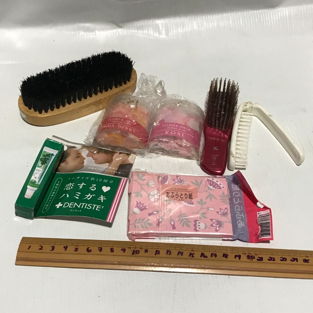 Assorted Item #5022 (Category: Bath) located in Malabon City. Submitted by mldg.surplus (Listing ID 1462348840, Image 2). Description: MLDG Surplus Reminder: •Expect minimal flaws such as stain, lint, scratches etc. •No reservation, we can accept your offer, but it doesn't mean that the item is reserved. •No other picture. All pictures are posted already. •Battery operated items does not included battery when purchased. •Some are brand new but ol
