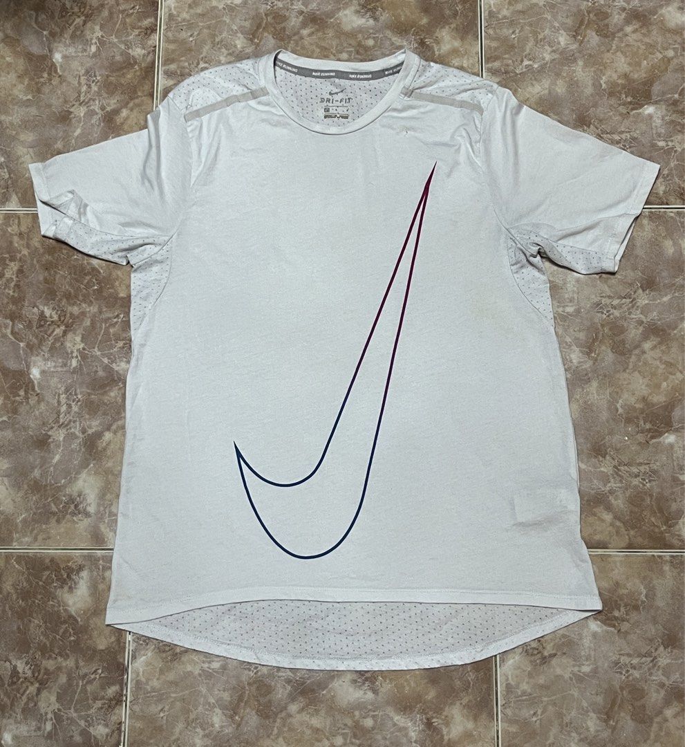 Assorted Nike Running Shirts (Category: Activewear) located in Iligan City. Submitted by curatedthrift.26 (Listing ID 1462424057, Image 2). Description: Assorted Nike Running Shirts authentic please refer to the pictures for their sizes - nike running shirt blue sold already negotiable.