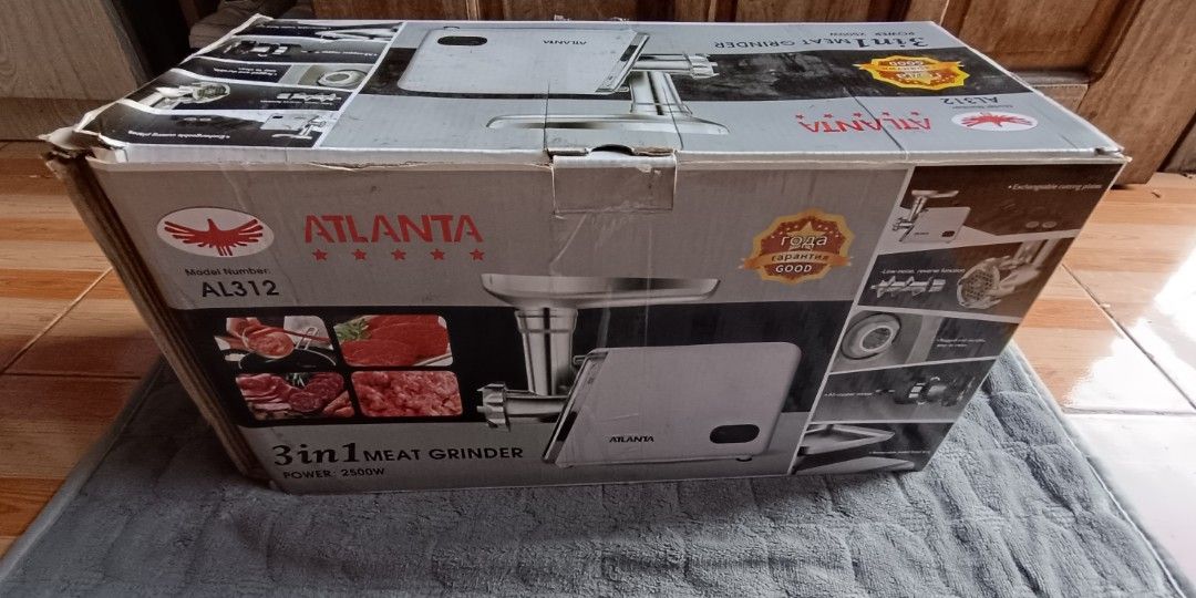 Atlanta Meat Grinder Detachable (Category: Juicers, Blenders & Grinders) located in Quezon City. Submitted by harun_res_managing_director (Listing ID 1462263493, Image 2). Description: For Sale 100% in good working condition Atlanta Meat Grinder (Russian Brand) Max Power 2500W 6 Optional Functions for different Meats Reverse Function Motor Protection Die Cast Aluminum Body AC 220V 50/60Hz Reason For Selling: Decluttering.