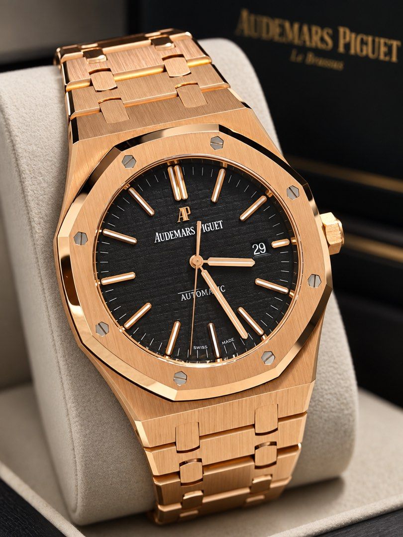 Audemars Piguet Royal Oak Rose Gold Black Dial Automatic (Category: Men's Watches) located in Makati City. Submitted by dee_online888 (Listing ID 1462276435, Image 1). Description: 🔥 FOR SALE — AUDEMARS PIGUET ROYAL OAK 15400OR BLACK DIAL 🔥 2019 | ROSE GOLD | BLACK DIAL | COMPLETE SET | EXCELLENT CONDITION One of the most iconic and collectible Royal Oak references from Audemars Piguet. Selling my Audemars Piguet Royal Oak 15400OR in 18K Rose G