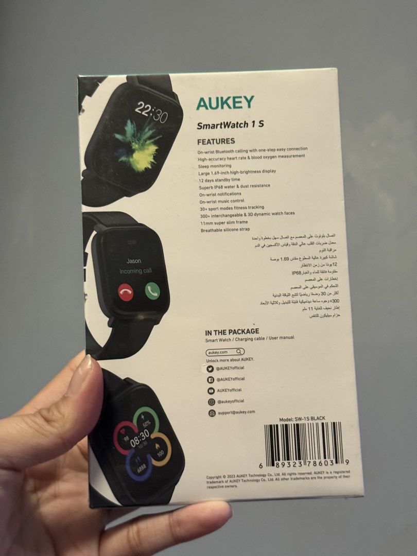 Aukey SmartWatch 1 S (Category: Wearables & Smart Watches) located in San Juan City. Submitted by yssayu_ (Listing ID 1462297316, Image 2). Description: RFS: Still satisfied with using my current smart band, upgrade to smart watch not needed for me *Item on hand, unopened *Price negotiable, does not include del fee.