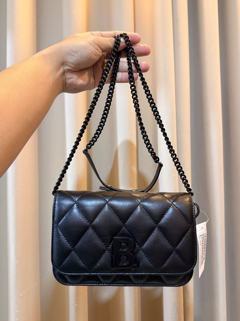 Authentic Balenciaga B. Quilted Leather (Category: Purses & Pouches) located in Candaba. Submitted by beyondcollection (Listing ID 1462364489, Image 2). Description: - authentic - like new - with box & dust bag - pwede meetup - pwede video call.