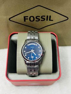 (Category: ) located in . Submitted by rmcs.luxwatches (Listing ID 1462385965, Image 1). Description: .