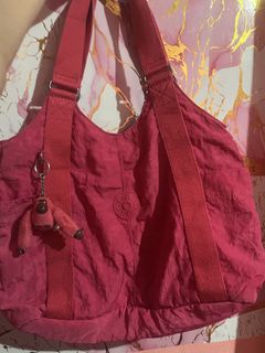 (Category: ) located in . Submitted by ktinaaa.29 (Listing ID 1462386173, Image 1). Description: .