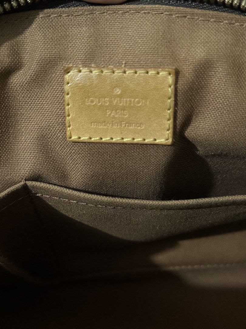 Authentic LV Tivoli PM (Category: Purses & Pouches) located in Manila. Submitted by reg08 (Listing ID 1462342811, Image 3). Description: With box and dustbag.