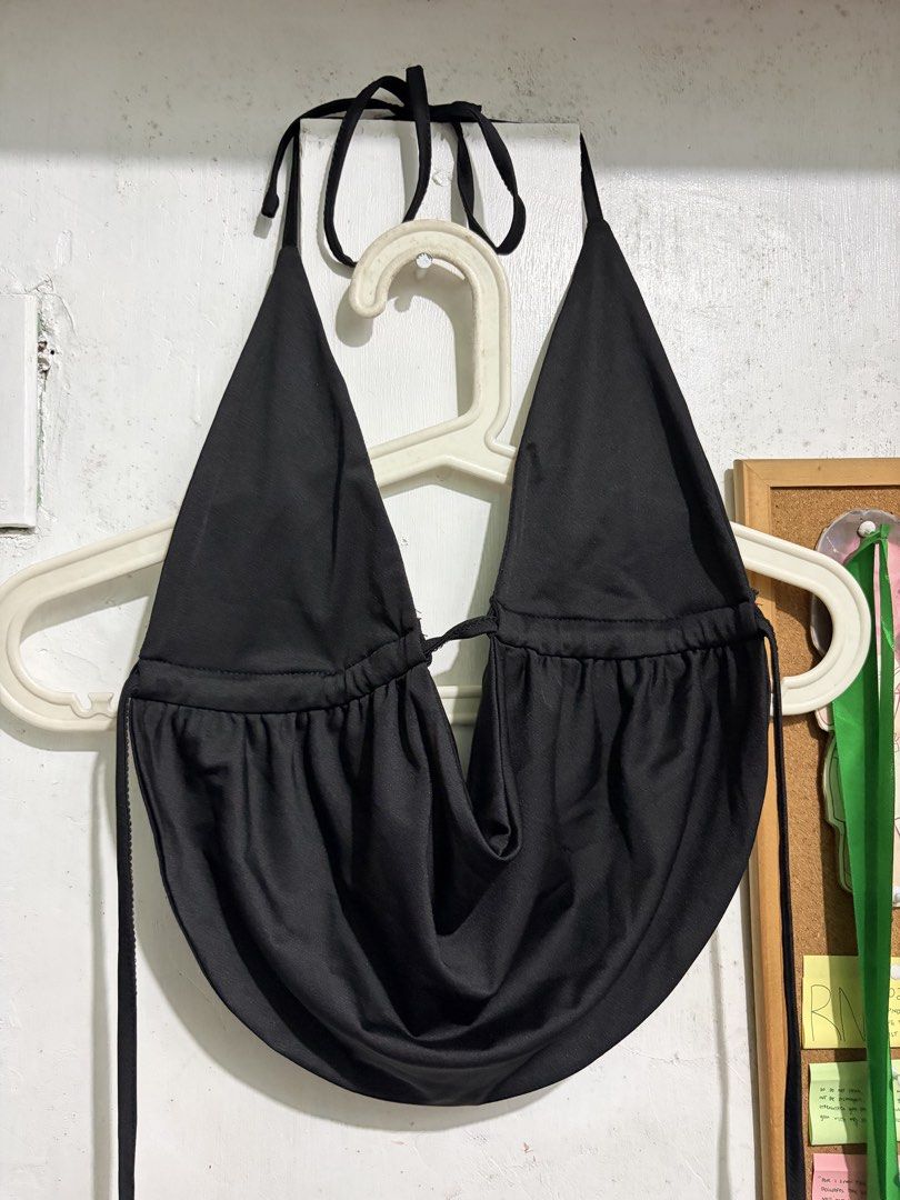 Backless Party Black Top (Category: Sleeveless) located in Quezon City. Submitted by berrystrawng (Listing ID 1462370536, Image 1). Description: not used size: small to medium rfs: too revealing.