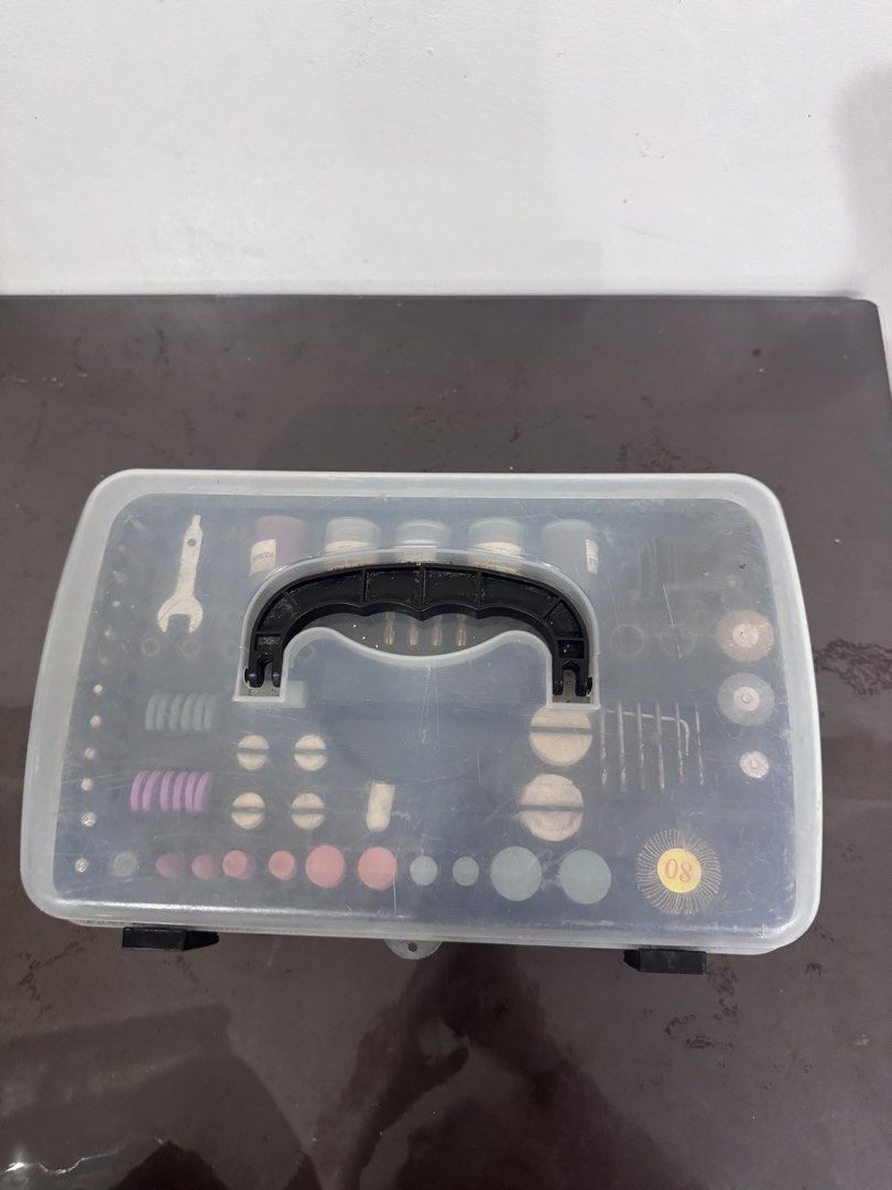 Badger Model 350 Airbrush Bundle w/ Compressor & Accessories – Complete Set (Category: Home Improvement Tools & Accessories) located in Caloocan City. Submitted by charlenesarmiento_ (Listing ID 1462326930, Image 2). Description: Selling as one complete bundle — ideal for airbrushing, model painting, crafts, and hobby use. Includes: * 🔵 Airbrush compressor with hose * 🎨 Original Badger Model 350 airbrush * 🧰 Airbrush accessories/tools & attach