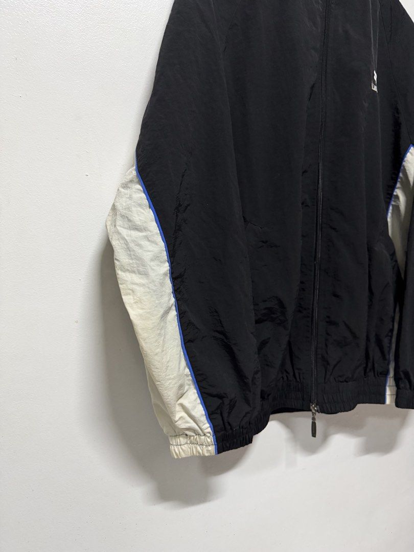 BALENCIAGA JACKET (Category: Coats, Jackets and Outerwear) located in Manila. Submitted by xmollyx (Listing ID 1462379449, Image 2). Description: 26/28 GOOD CONDITION COLOR RATE 9/10 STAIN.