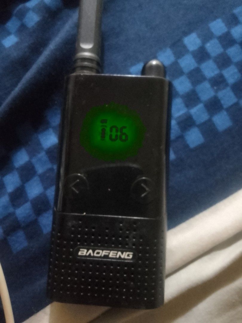 Baofeng (Category: Walkie-Talkie) located in Mandaluyong City. Submitted by mysticwolf_54963c (Listing ID 1462313504, Image 3). Description: still working long hours of battery superb .. not using anymore pm me .