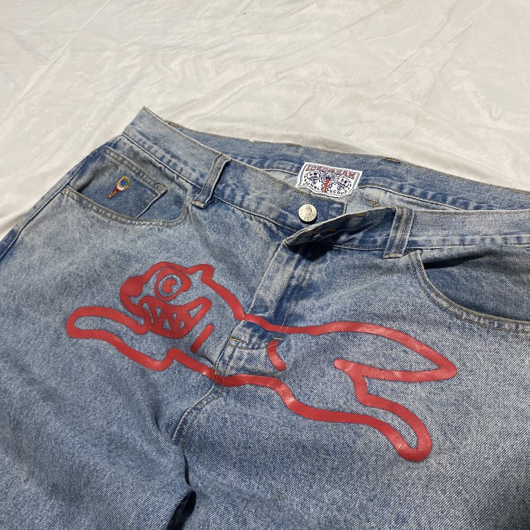 BBC ICE CREAM RUNNING DOG (Category: Jeans) located in Cebu City. Submitted by 1705.archives (Listing ID 1462372857, Image 3). Description: BBC ICE CREAM RUNNING DOG WAIST: 40 LENGTH: 44 THIGH: 15.5 HEM: 10.5 FLAWS:distress hem/need wash🧼 🏷️PRICE: 3000 (negotiable) +shipping fee.