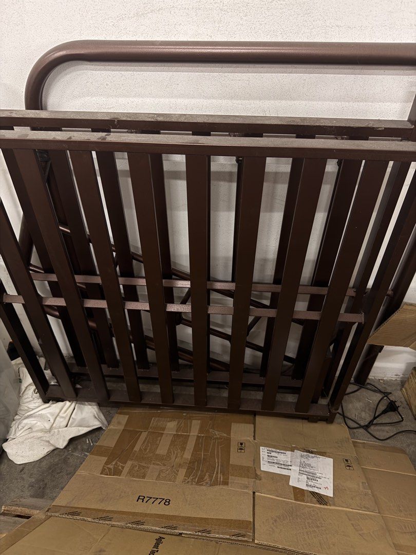 Bed frame (Category: Home Fragrance) located in Singapore. Submitted by william.kam.98 (Listing ID 1462273472, Image 1). Description: Single bed frame for sell .