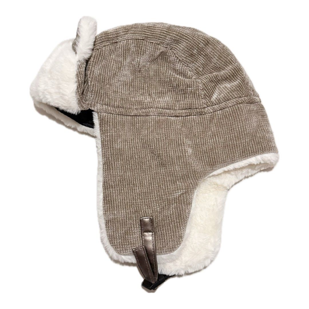 Beige Ushanka Hat Beanie Unisex (Category: Hats & Beanies) located in Baguio. Submitted by yuridere (Listing ID 1462323955, Image 2). Description: - Shipping fee shall be covered by buyer ! - MOP: Gcash, Bank Transfer or Cash (for meet up) - All items are cleaned/washed before shipout - DM for inquiries & more photo examples !.
