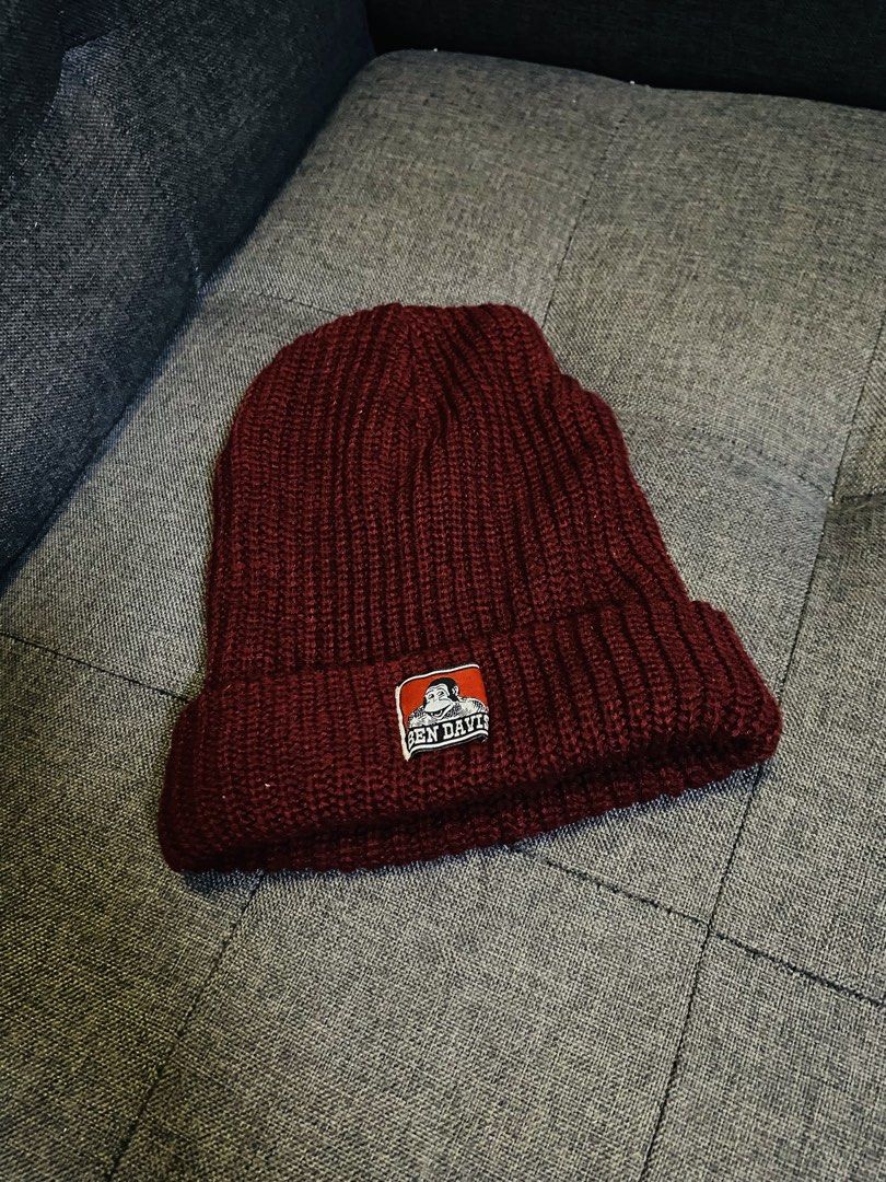 Ben davis bennie (Category: Activewear) located in Caloocan City. Submitted by luxurymurayta888 (Listing ID 1462424732, Image 1). Description: no issue.