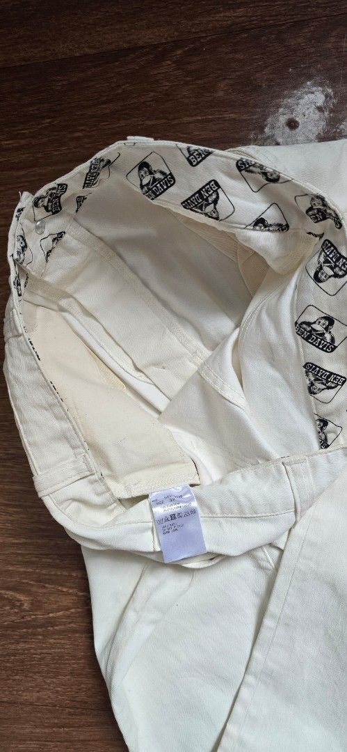 Ben Davis Work Pants Cream (Category: Jeans) located in Quezon. Submitted by archivesss_666 (Listing ID 1462392270, Image 2). Description: need wash - Cream colored work pants from Ben Davis - Classic fit - Signature Ben Davis logo patch on back pocket - Inner waistband features repeating Ben Davis logo pattern - Durable construction - Ideal for everyday wear or work.