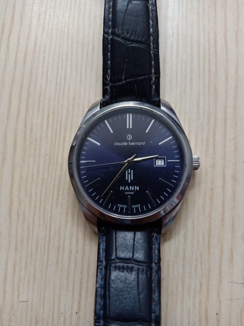 Bernard Swiss Quartz (Category: Men's Watches) located in Las Pinas. Submitted by quick_deals_great_finds2 (Listing ID 1462318397, Image 2). Description: Original good working condition Quartz with battery Large.