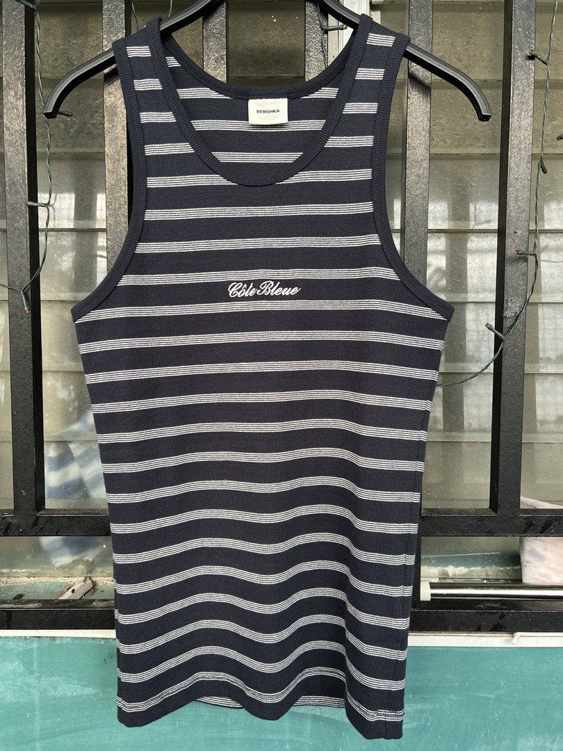 Bershka Rib Striped Tank Top (Category: Tshirts & Polo Shirts ) located in Cavite. Submitted by slumbermanila (Listing ID 1462265915, Image 3). Description: Bershka Rib Striped Tank Top thick rib material in very good condition .