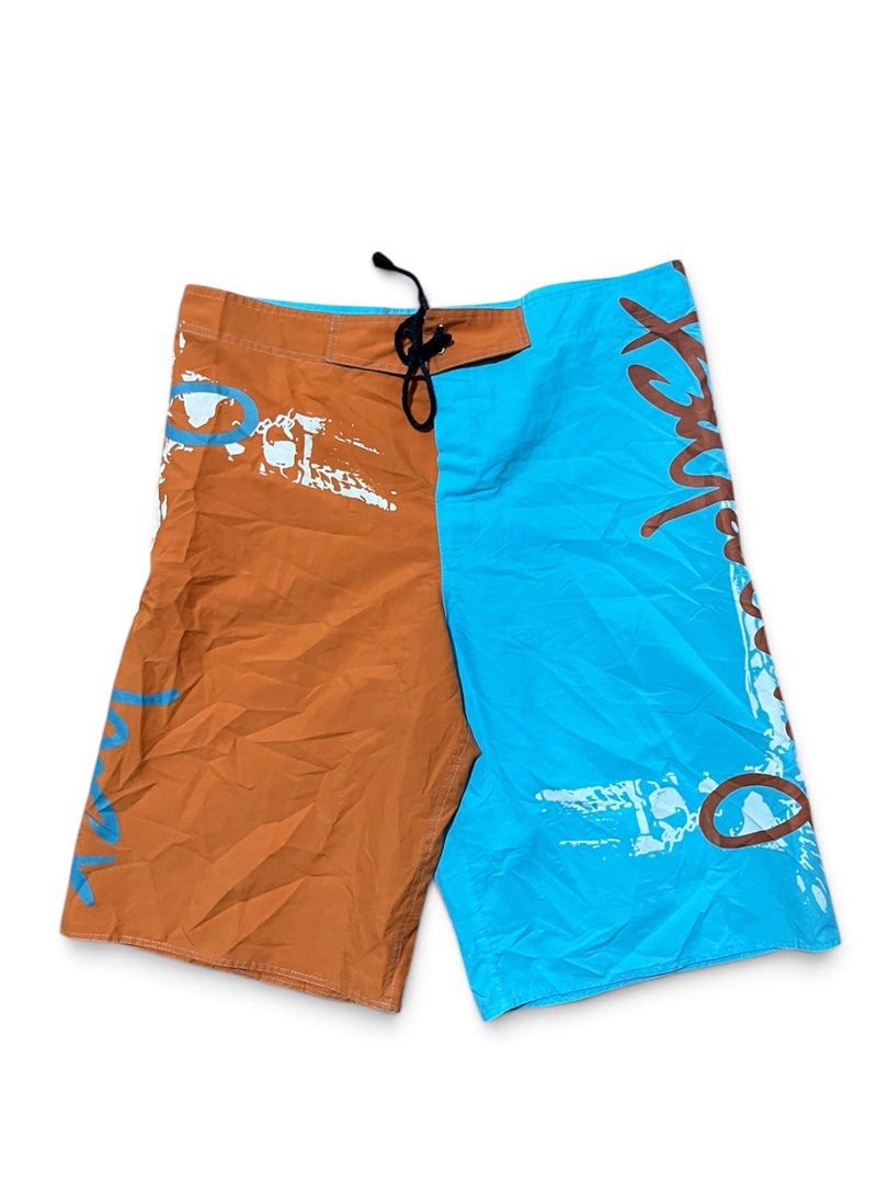 Billabong two-tone boardshorts (Category: Shorts) located in Quezon. Submitted by shirthappens01 (Listing ID 1462382650, Image 2). Description: .