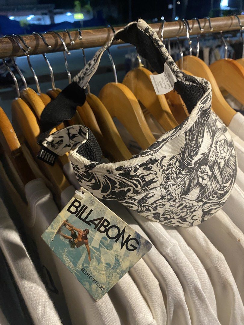 BILLABONG VISOR (Category: Sports & Fitness Nutrition) located in Panabo. Submitted by yoboyclarky3 (Listing ID 1462379018, Image 2). Description: WITH HANGTAG GOOD CONDITION FREE SHIP.