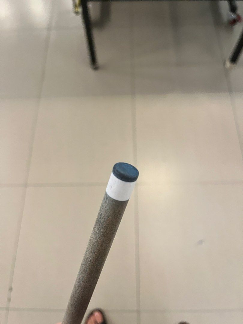 Billiard Cue Stick (Category: Billiards and Bowling) located in Manila. Submitted by kiyo.boy (Listing ID 1462427769, Image 3). Description: Benny’s Custom Cue 12.5MM 19oz 3/8/8 Radial Pin Stock Tip Light Usage Roll Straight Comes with soft case RFS: Need funds.