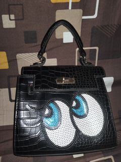 (Category: ) located in . Submitted by zeneeee (Listing ID 1462352502, Image 1). Description: .