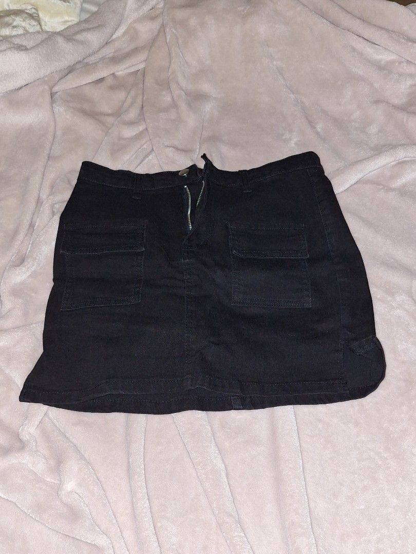Black Denim Skirt (Category: Skirts) located in Quezon City. Submitted by mintchocoscoops (Listing ID 1462387774, Image 1). Description: .