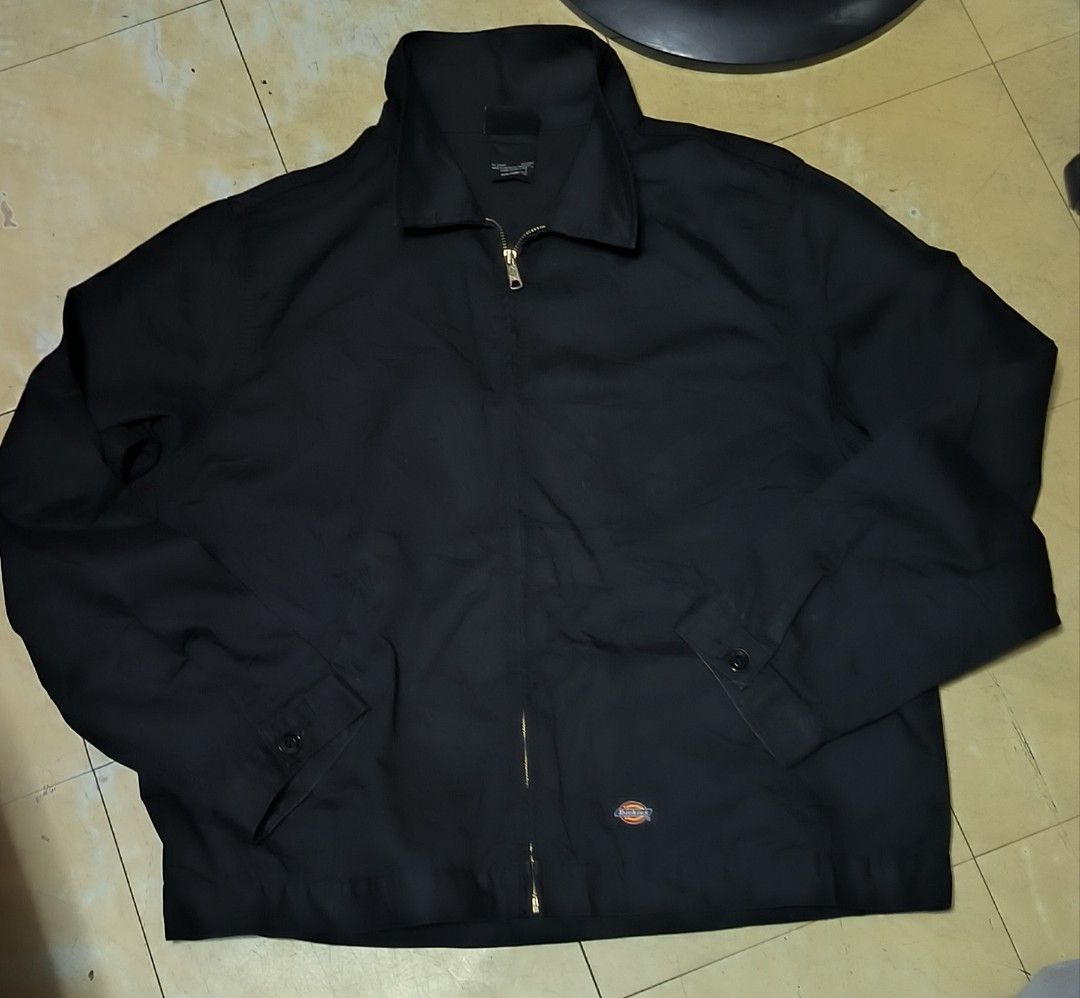 Black Dickies Work Jacket (Category: Coats, Jackets and Outerwear) located in Manila. Submitted by itsmelawrence (Listing ID 1462322031, Image 1). Description: - Classic black Dickies jacket - Full zip front with a collar - Two buttoned pockets on the front - Buttoned cuffs - Durable workwear style - Perfect for layering - Dickies logo patch on the lower front.
