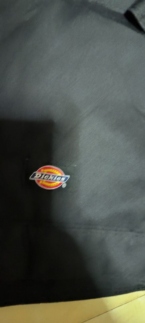 Black Dickies Work Jacket (Category: Coats, Jackets and Outerwear) located in Manila. Submitted by itsmelawrence (Listing ID 1462322031, Image 3). Description: - Classic black Dickies jacket - Full zip front with a collar - Two buttoned pockets on the front - Buttoned cuffs - Durable workwear style - Perfect for layering - Dickies logo patch on the lower front.