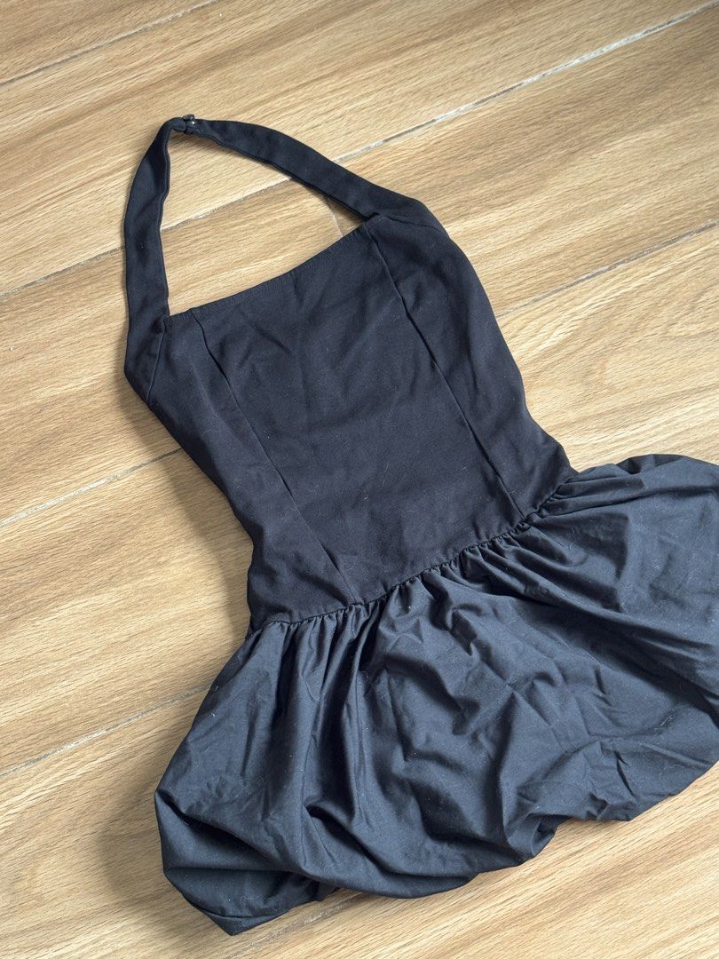 Classy Chic Halter Bubble Hem Mini Dress in Black (Category: Dresses) located in Calamba. Submitted by shop.ysha (Listing ID 1462375384, Image 2). Description: bought from 🇺🇸 classy chic bubble dress ✨ Size : Medium on tag but altered 1 inch both sides to fit Small (you can undo to fit Medium or use as is for size Small) ‼️ all items are available unless marked sold ‼️ loc: Calamba, Laguna (Nuvali) ‼️ if you like it, buy it asap or you’ll regre