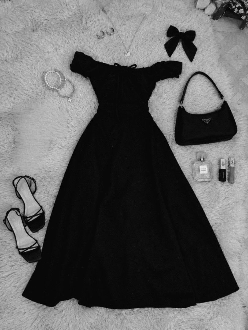 Black Off-Shoulder Maxi Dress (Category: Dresses) located in Manila. Submitted by t.flavelle (Listing ID 1462427692, Image 1). Description: FOR SALE Black Off-Shoulder Maxi Dress • Preloved / Used condition • Size Small to Semi-Medium • Classic black color • Elegant off-shoulder design • Flowy maxi-length silhouette • Adjustable waist tie for a defined look • Feminine and effortlessly elegant style • Perfect for dates, brunch, parties & special o