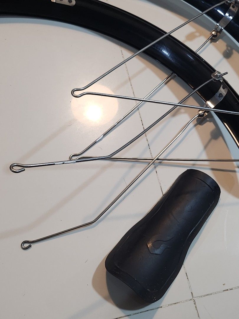 Blackburn Bicycle Fenders with Mounting Hardware (Category: Musical Instruments) located in Manila. Submitted by bhoypablo (Listing ID 1462392652, Image 2). Description: For sale Blackburn Central Full Fender Set – Bermstyle 700x50c 27.5x2.20 26x2.35 Pm me for inquiries..