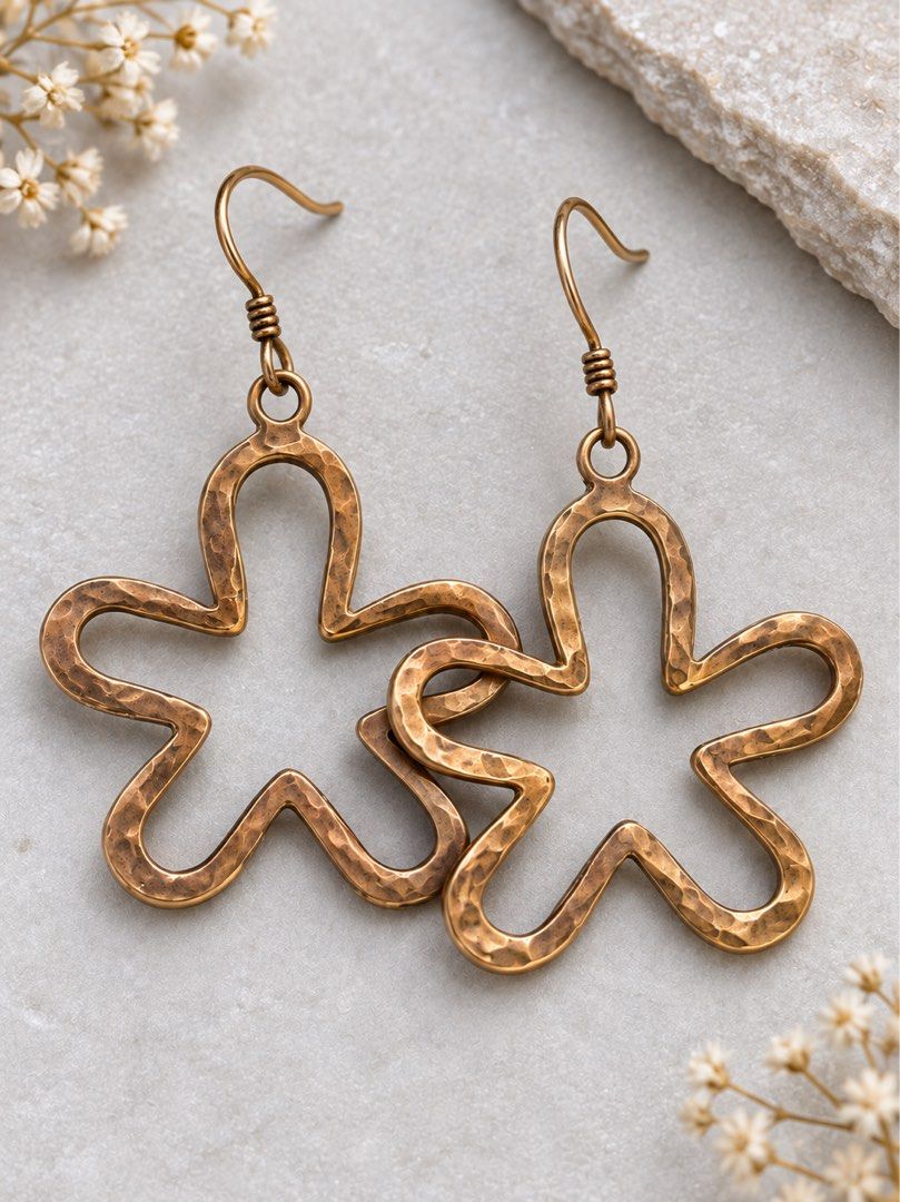 Bloom Grace Earrings (Category: Earrings) located in Paranaque City. Submitted by bareloop (Listing ID 1462273168, Image 1). Description: .